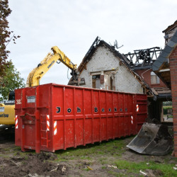 Abbruch eines EFH nach einem Brandschaden